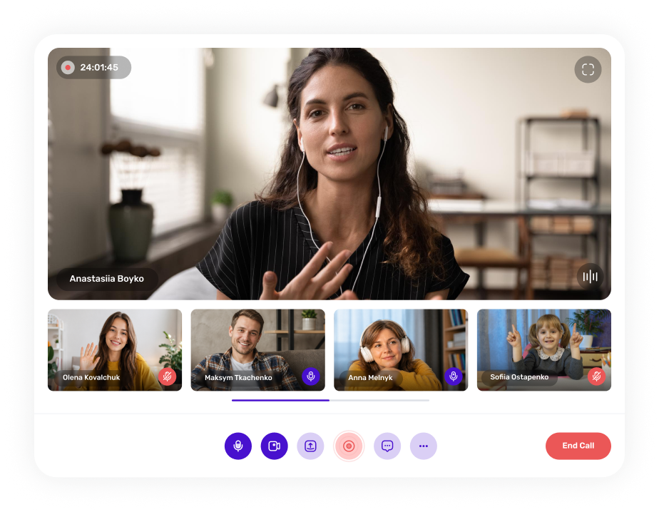 Учасник Speaking Club говорить англійською у Zoom